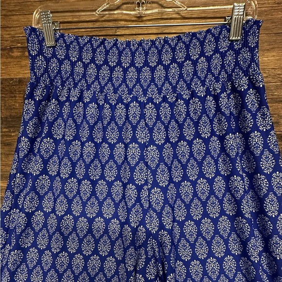 Sharagano Blue Wide Leg Pants with Geometric Print - Picture 6 of 8